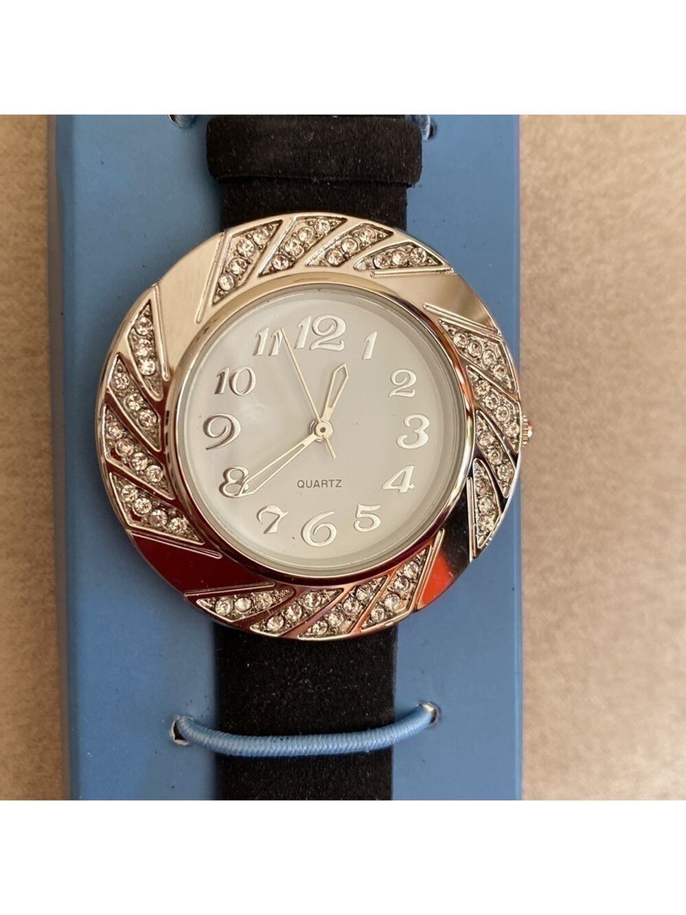Avon Sparkling Bezel Watch NWT